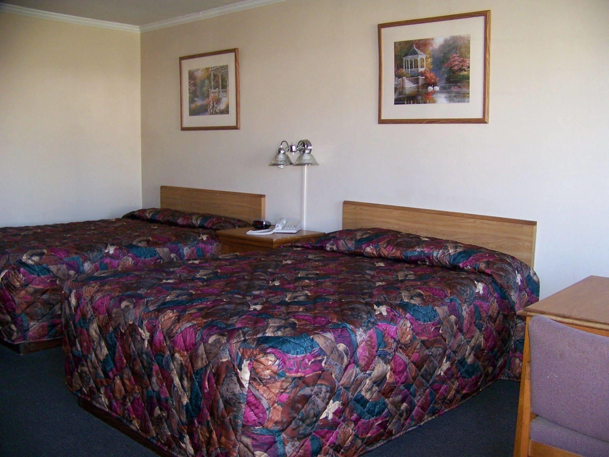 Emerald Sands Inn Milton Værelse billede